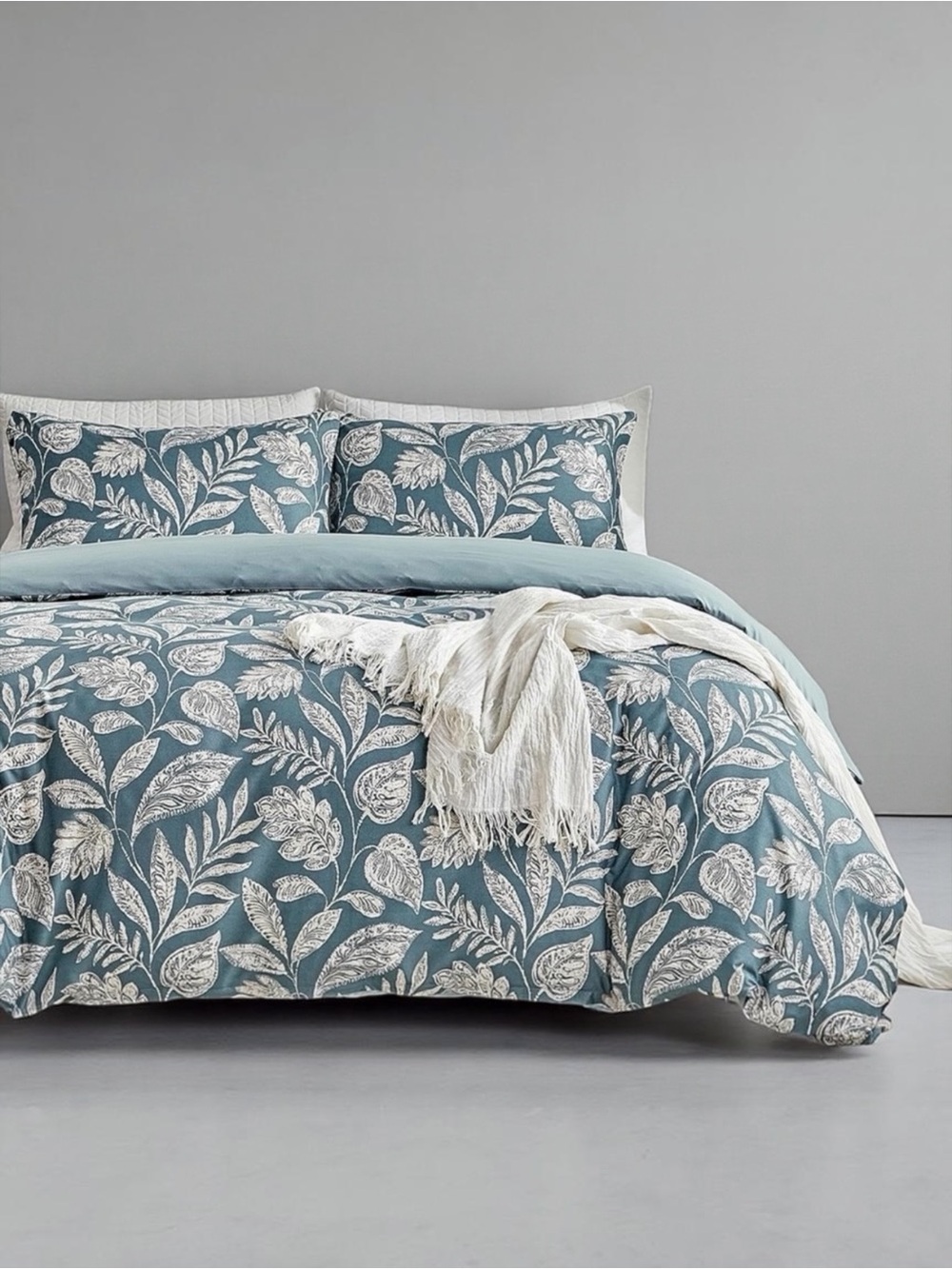 NEW Anthro Teal Blue Floral Botanical Boho Queen / King Bedding Duvet & Sham Set